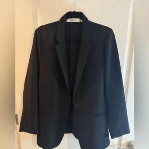 Black Blazer